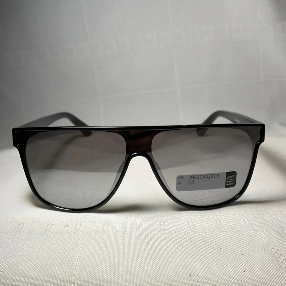 FGX nwot black